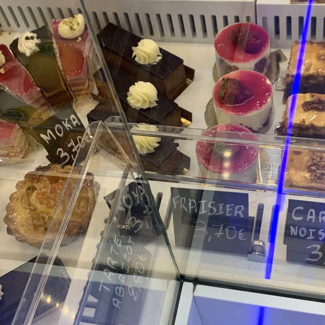 Boulangerie Pâtisserie De La Place 2